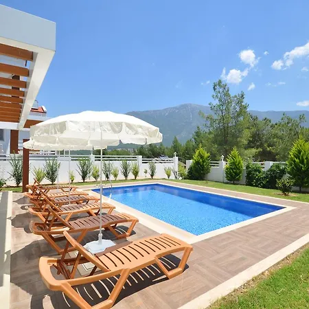 Villa Pinara