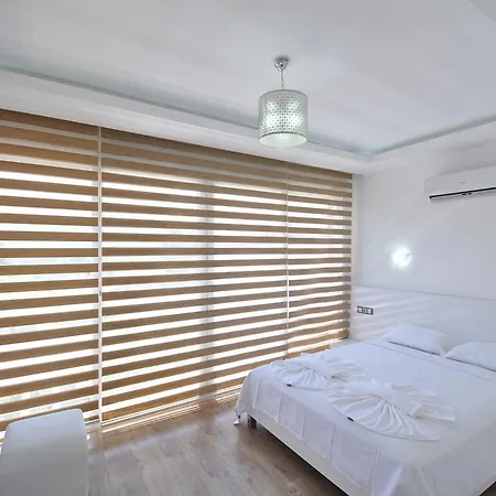 Pinara Ölüdeniz