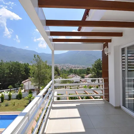 Pinara Ölüdeniz